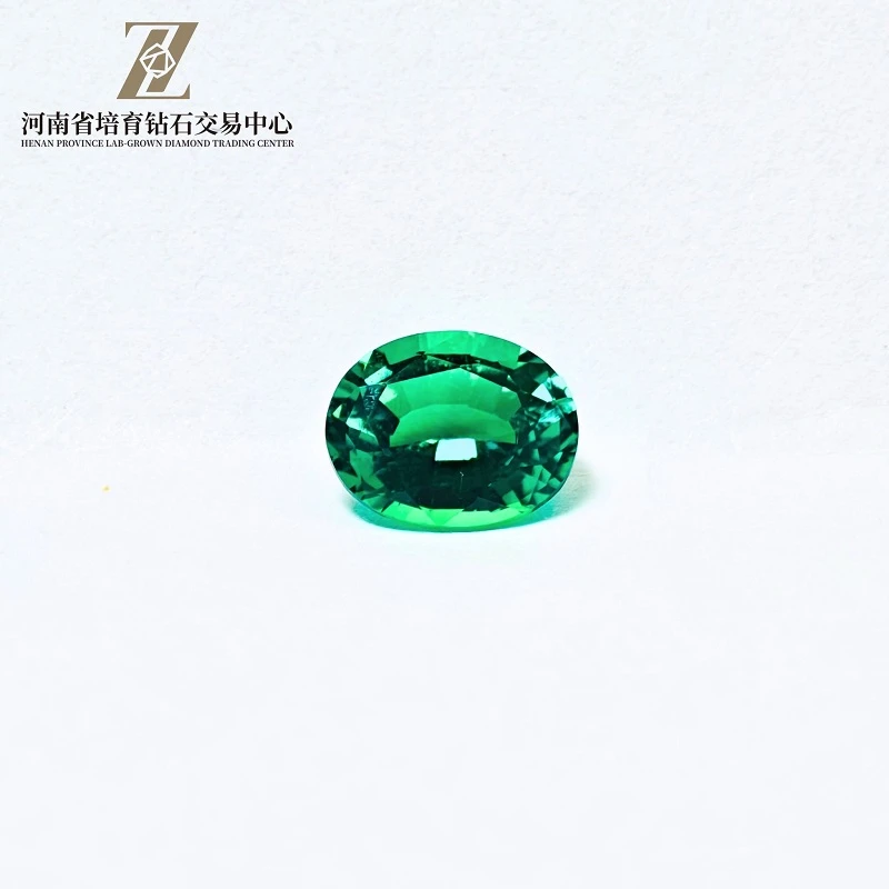 2.207 Carat Lab-Sukurta Kolumbijos-Smaragdo spalvos kabošonas