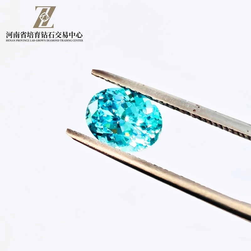 3.053 Carat Lab-Sukurta Paraiba-Style Granat Cabochon
